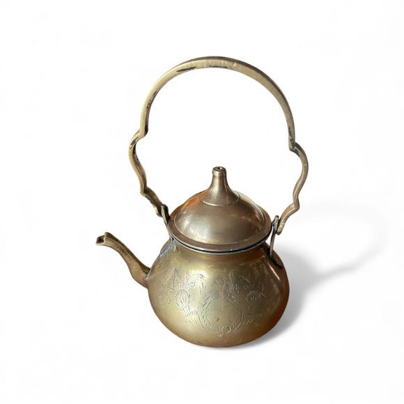 Vtg Brass Teapot Kettle Lid Ornate Handle Etched Floral Design MCM Accent Decor - Picture 3 of 9